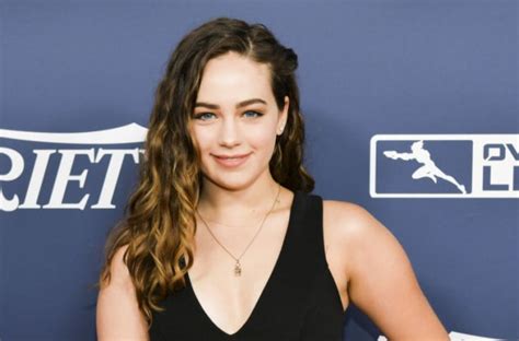 mary mouser sexe|A Blessing for the Eyes. : r/marymouser